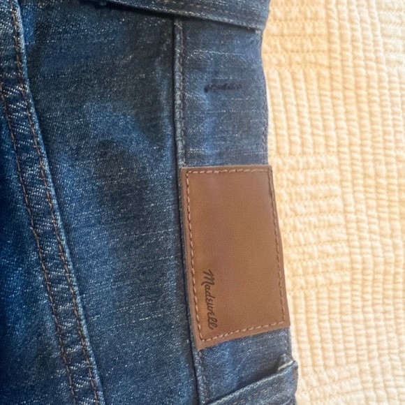 High-Waisted Madewell Wide Leg Jeans - Picture 5 of 10